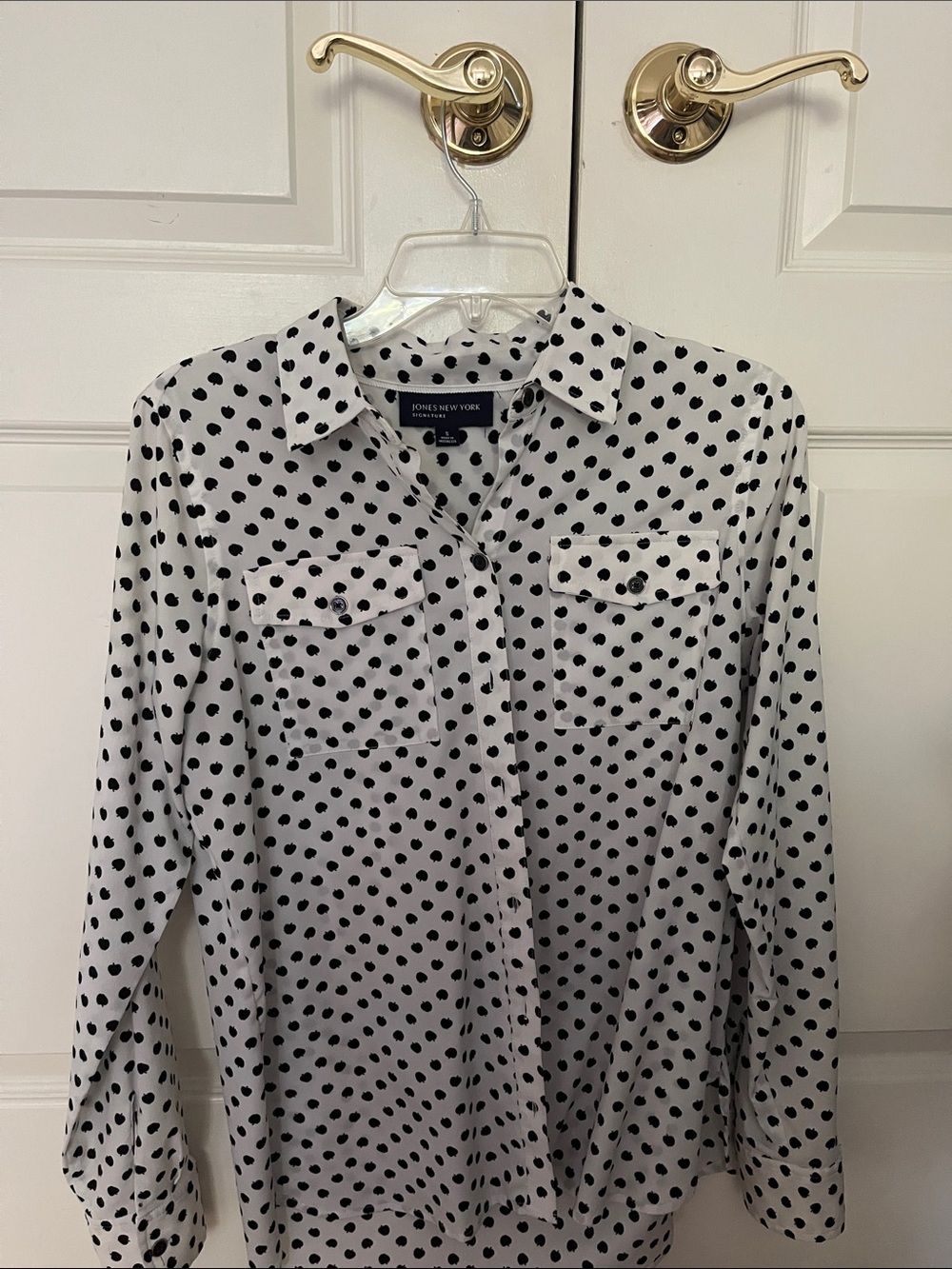 Jones New York White Button-Down Blouse with Black Polka Dots